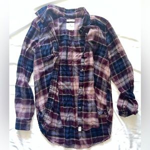 Medium American Eagle Button Down Flannel